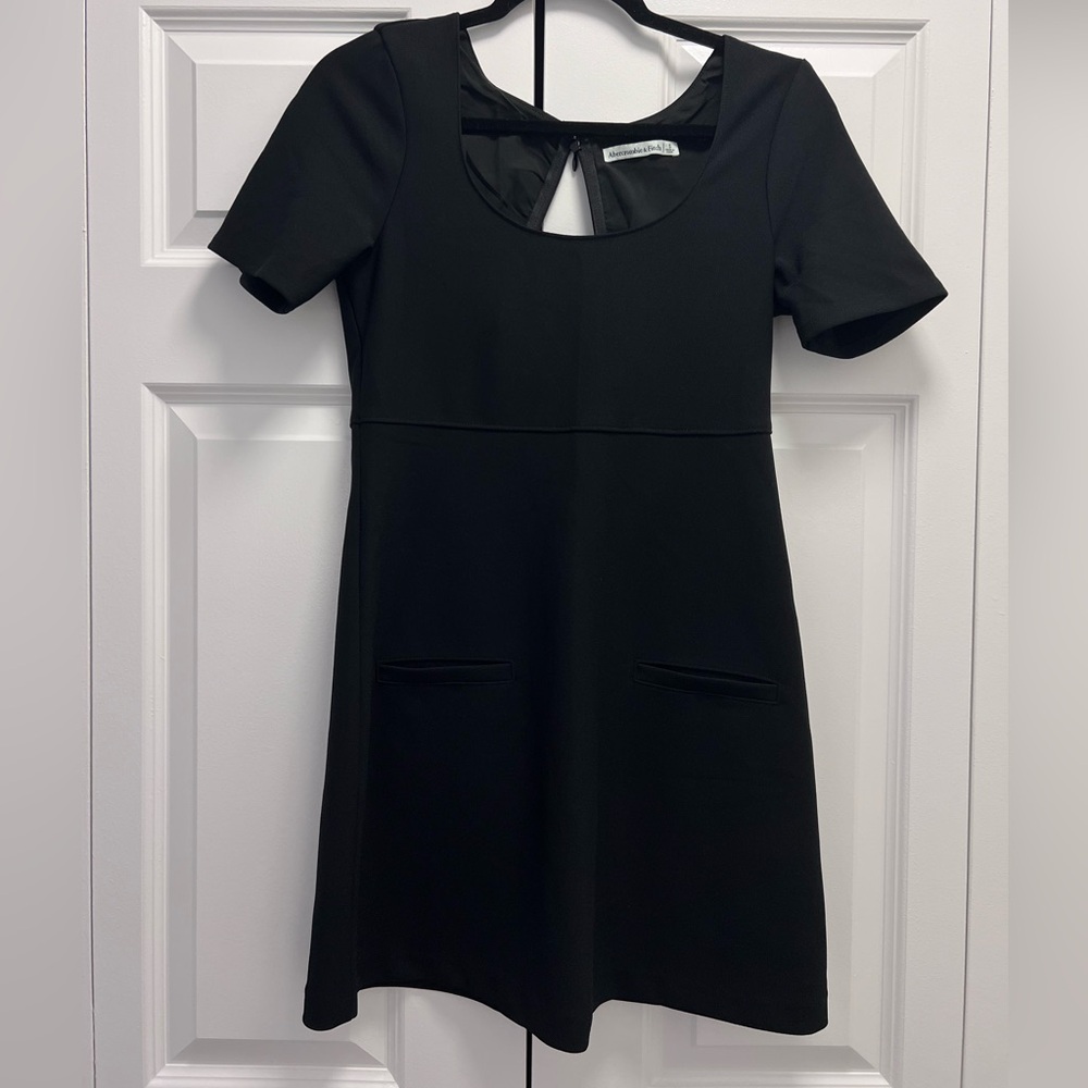 Unworn Black Abercrombie & Fitch Office-Wear Dress
